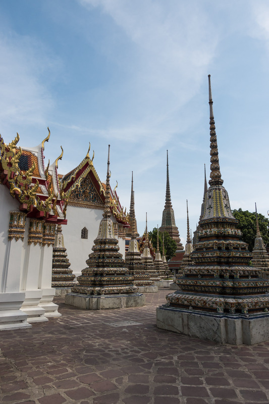 stupas at Wat Pho