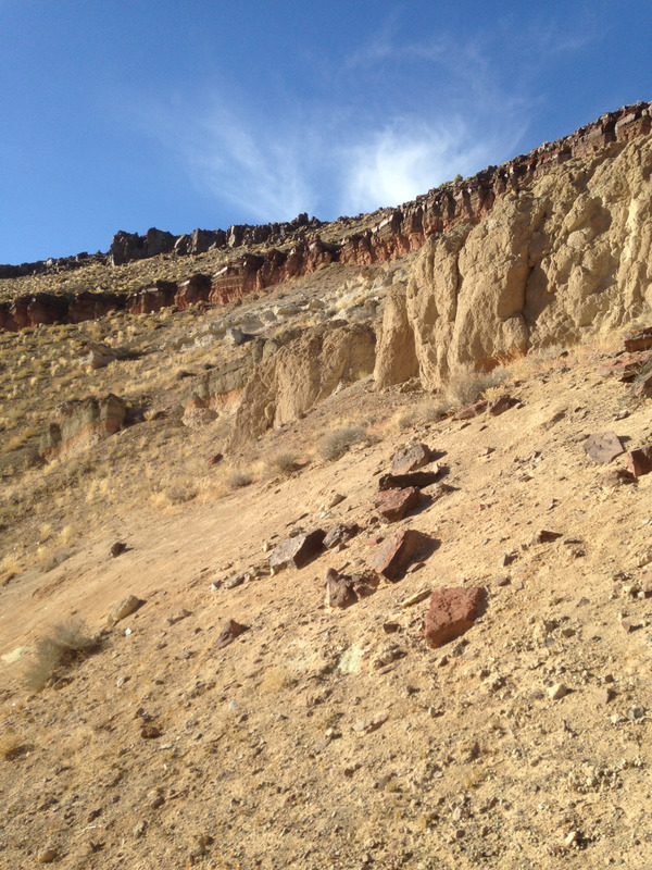 striped exposed rock in Fly Canyon