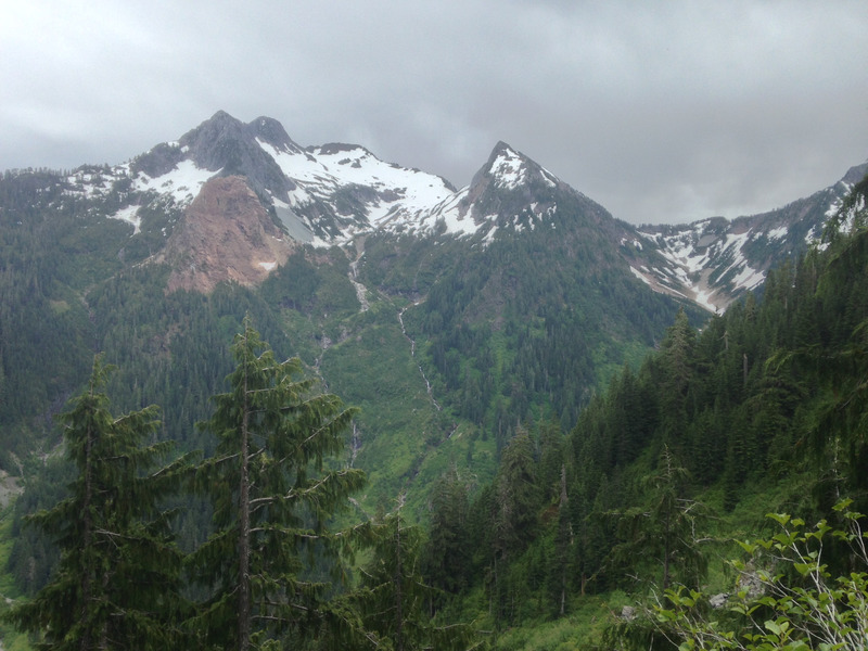 view to the mountains on the other side of the valley