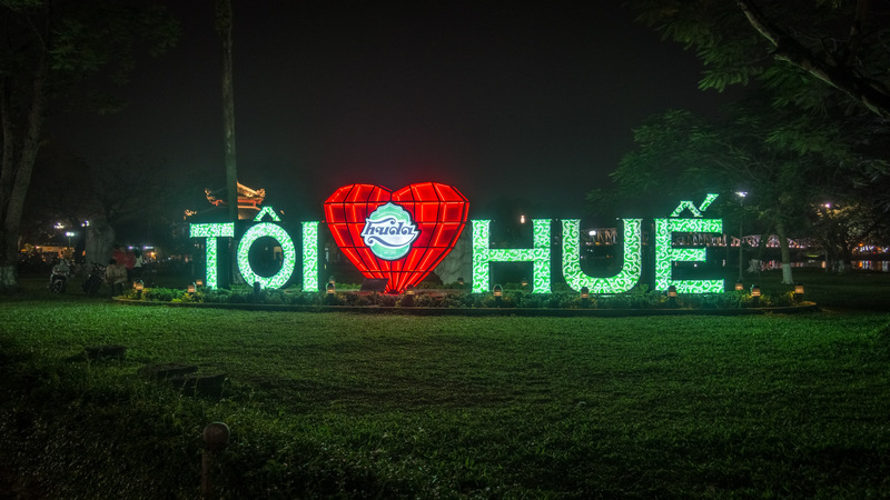 lit-up sign saying: I love Hue