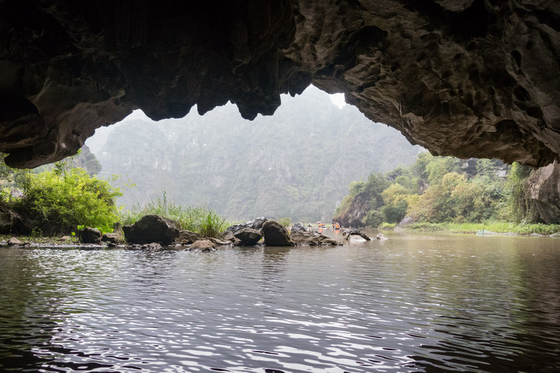 Tam Cốc cave mouth