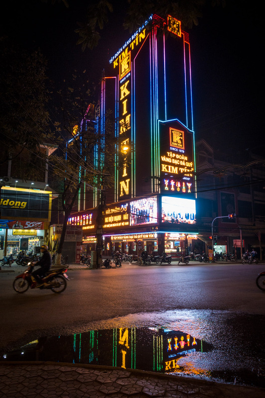 lit-up buildings in Cao Bằng