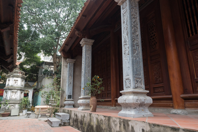 square pillars in a quiet temple