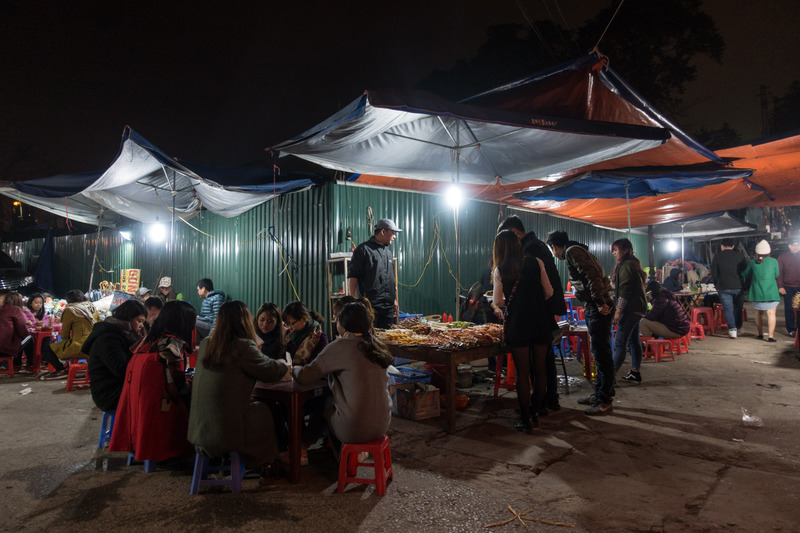 sidewalk BBQ restaurnat