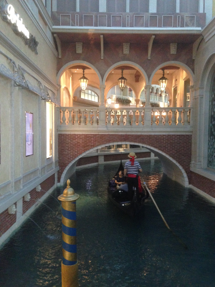 canals inside the Venetian